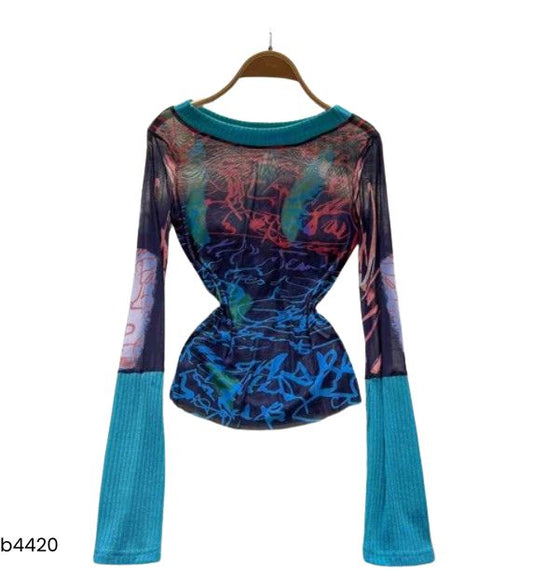 Blusa manga larga estampada azul