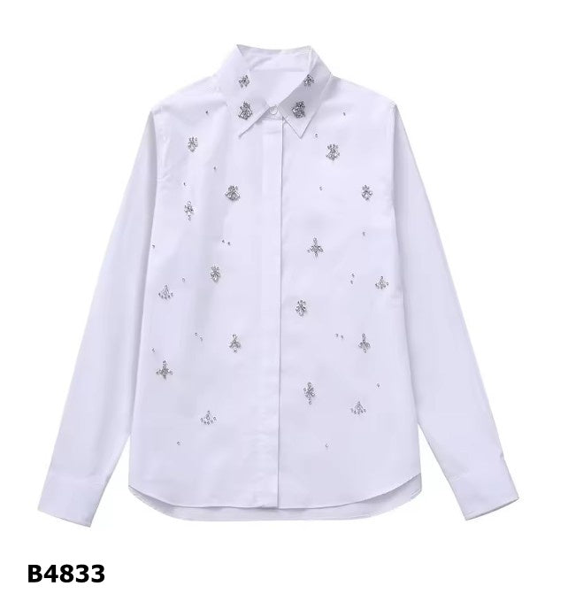 Blusa blanca manga larga con pedrería
