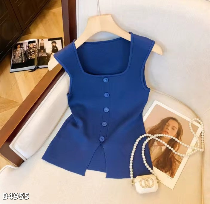 Blusa azul marino desmangada