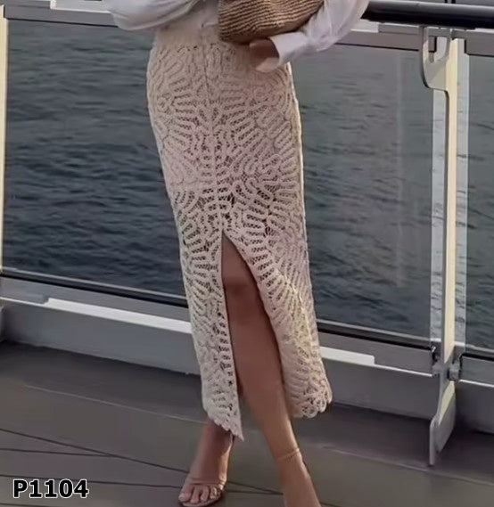 Falda crochet color beige