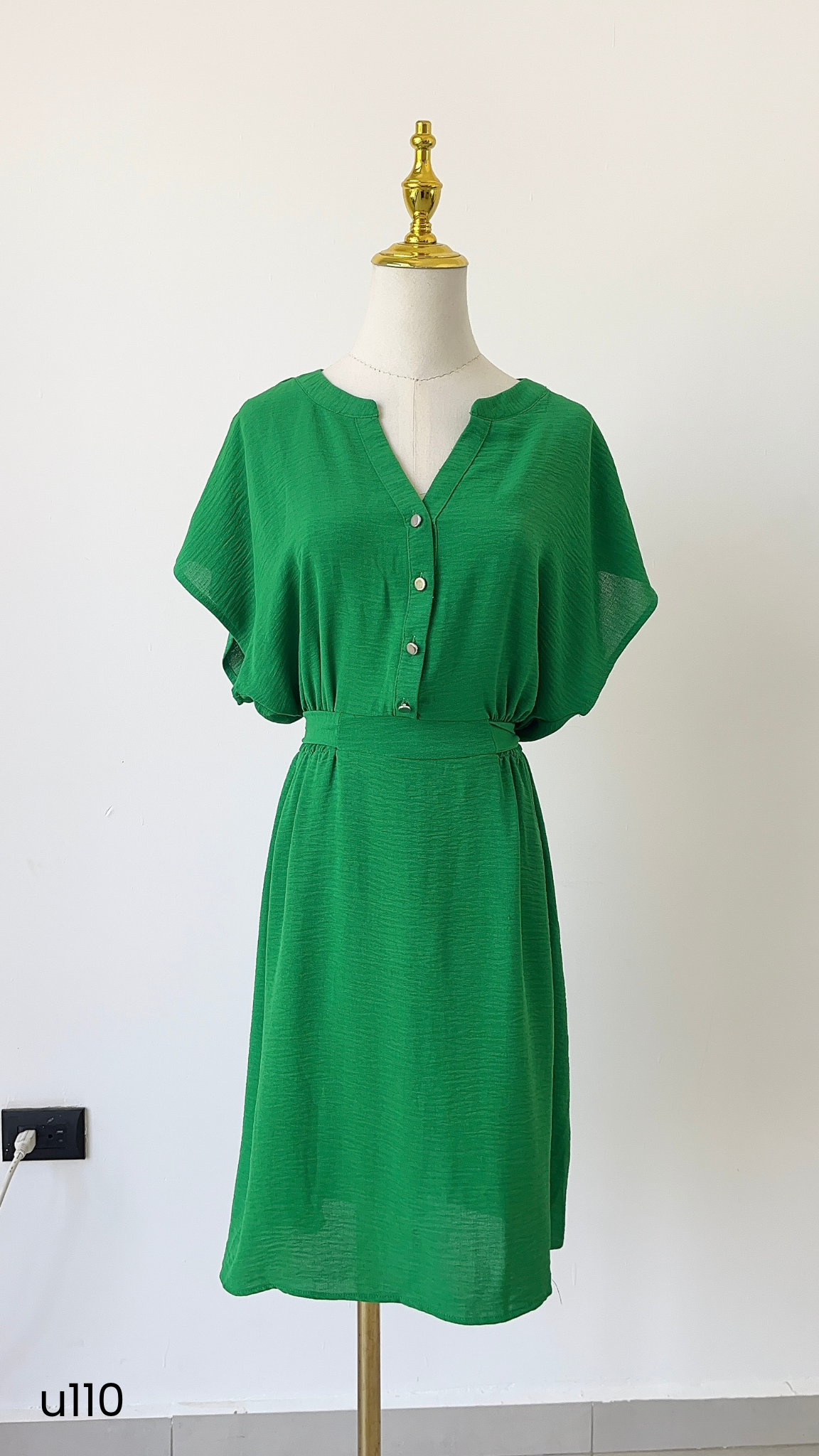 Vestido verde corte en linea A
