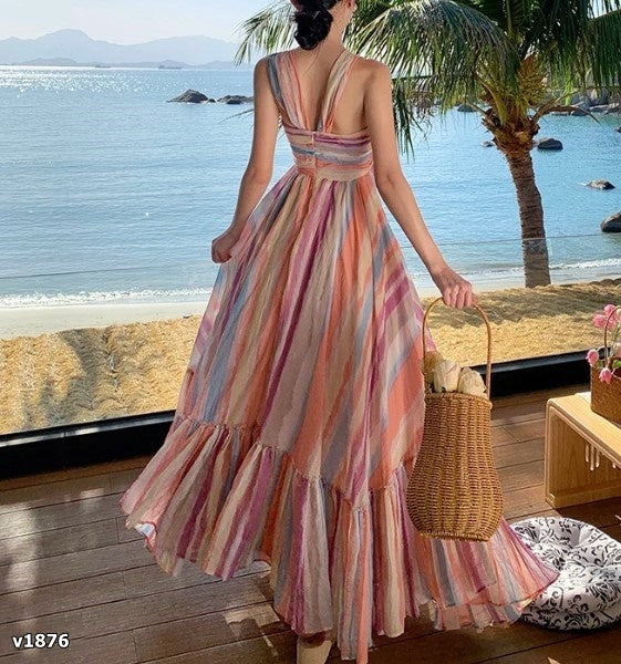 Vestido maxi rayado en colores pastel