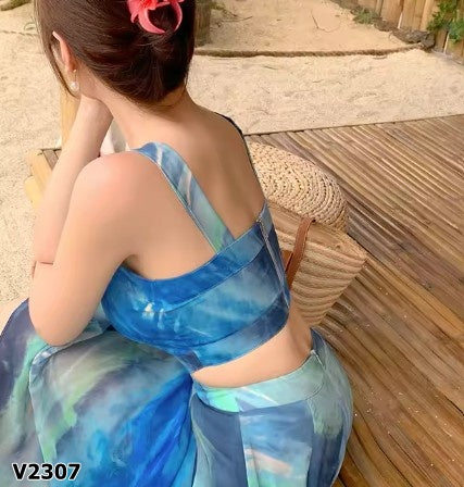 Vestido azul playero escotado