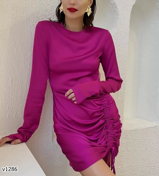 Vestido corto manga larga fucsia