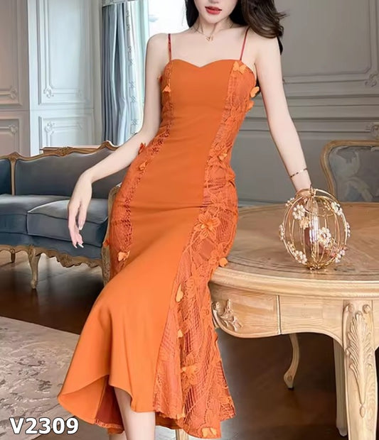 Vestido de tirantes color zapote con mariposas